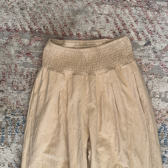 Tan Wide Leg Relaxed Fit Trousers Womens Small - Picture 2 of 4